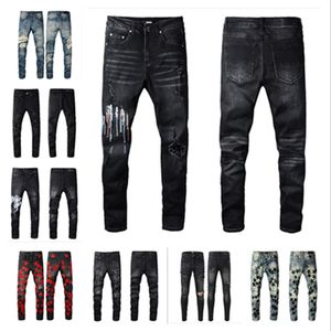 Calça jeans de jeans calças de bordados de jeans de moda de moda calça de calça do tamanho 28-40 calças zíperes angustiadas por hip hop para masculino 2024