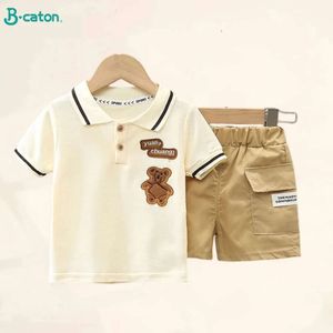 2pcs Crianças roupas mamãe roupas roupas infantis de meninos shorts de camisetas verão algodão curto de manga curta foda f240522