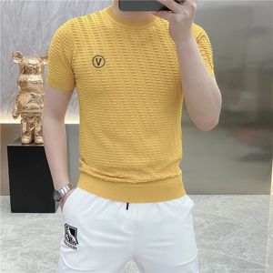 Sommer Ice Seide Herren gestrickt T -Shirt Mode Striped Casual Tshirts Kurzarm Slim Fit Round Hals Social Streetwear Tee 240520