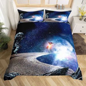 Bedding sets Astronaut Duvet Cover Set Queen Size Outer Space 3pcs for Kids Girls AdultsComforter Soft with 2 cases H240521 JZBD