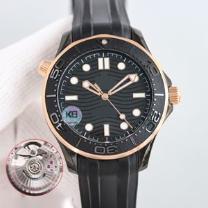 Männer Designer Uhr Uhr 42mm 2813 Automatische mechanische Bewegung Watch Luminous Sapphire 940l Edelstahl Sportwind Mode Armbanduhren