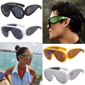 Desinger Sunglasses for Women Classic Lens Men e mulheres Partido de viagem ao ar livre Festa de moda retro praia Sun Glass Férias lazer Pretty Whadadyes moq = 10