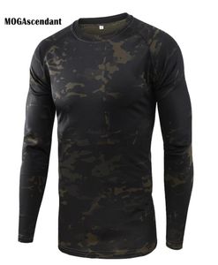 Camouflage T -shirt Men039s andningsbar snabb torr långärmad t -shirt manlig utomhussport armé strid taktisk militär camo tshi6791337