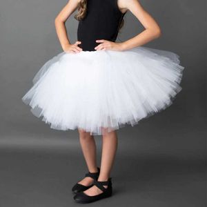 Röcke Mädchen weiße Tutu -Röcke Baby handgefertigtes Ballett Tulle Tutus Pettiskirt Unterrocks Kinder Halloween Party Kostüm Tanztuch Y240522