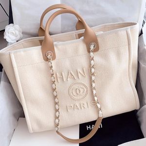 Luxury Large Deauville Tote Beach Bags Designer Shoulder Bag Woman Fashion Crossbody Tote Bag Shop Travel Lady Handväskor Toppkvalitet Weekender Pearl Chain Clutch Bag