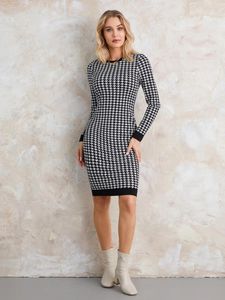 Sukienki swobodne jesienne zimowe wycięcie bodycon kobiety długie rękaw Slim Houndstooth okrągła szyja pusta sukienka klubowa czarna odzież