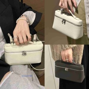 Lare Bag Lunch Box Bag Women genuine leather lunch box bag new gigi same style bag lychee grain cowhide handbag simple shoulder bag for women JK