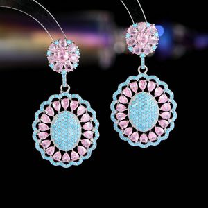 Ny designer European American Earring High-End Style Oval Hollow Mönster Inlagd med Zircon S925 Silver Needle Earrings Jewelry