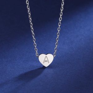 Pendant Necklaces Cazador stainless steel initial letter heart-shaped pendant necklace for women suffocation chain jewelry d240522