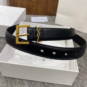 Designer belt mens Belts for woman belt esigner Gold and silver letter buckle Vintage fashion luxury belt Available in a variety of colors Temperament personality