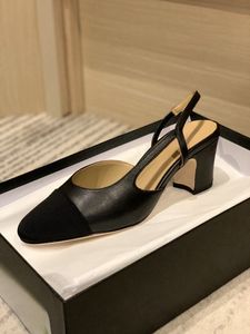 24SS أحذية واحدة للنساء الصيفيات المصنوعة من الجلد الأصلي للسيدات الباوتو أزياء جلد الغنم من الفم الضحلة
