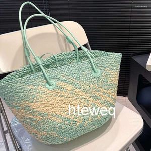 Designer lyxväska högkvalitativ axelväskor mode kvinnor sommar strand halm vävt crossbody kvinnliga handväskor shoppingväska designer tote