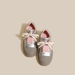 2024 Spring New Design Sensation Little White Shoes Silver Puff Shoes Women's Board Shoes Wear Resistant Sponge Cake and Bread Shoes