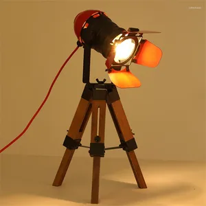 Table Lamps Retro Industrial Style Solid Wood Wrought Iron American Restaurant Bar Bedroom Decoration Tripod Light Fixture