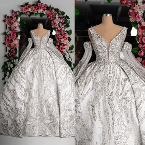 Afrikanische luxuriöse Ballkleid Brautkleider voller Perlen Spitze Langarm Braut Kleid 3D -Applikationen Crystal Plus Size Brautkleider