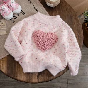 Tjejer tröja Autumn Winter Pullover för barn 2023 Barntröjor älskar att sticka småbarnskjorta varma baby tops l2405