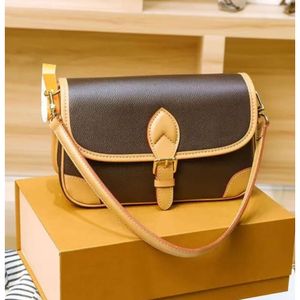 2024 Nowa moda M45985 Torby na ramię Women Designer Torba Diane torebki 5aaaa Messenger Purse Women Pu Skórzowa torebka TOTE TOTE TOTE