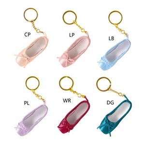 Keychains Lanyards Mini Ballet Shoes Keychain Pointe Shoes Keychain Handmade Pointe Shoes Charm Pack Pendant Gift for Dance Lovers Q240521