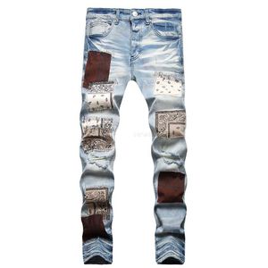 Jeans masculinos europeu Jean Hombre Patch Men Borderyy Patchwork Ripped for Trend Brand Motorcycle Pant Mens Skinnylaf0