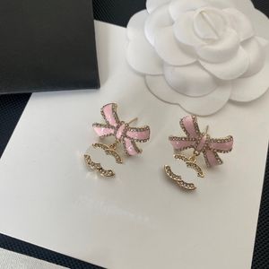 Luxury 18k Gold-Plated Earrings Designed Brand Designer Pink Bow Shaped Cute Girl Exclusive Earrings High-Quality Diamond Inlaid Fashionable Earring Box