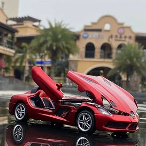 Diecast Model Cars 1 32 SLR Roadster Eloy Sports Car Model Diecast Metal Toy Vehicles Car Model Simulation Sound Light Collection Kids Gifts