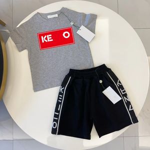 Kid Designer T -Shirt Baby Kleidung Kinder zweiteilige Sets Luxus Boy Girl Kurzarm Chlid Tracksuit Designer Baby Kleidung Tochter Mittwoch bequem atmungsaktiv