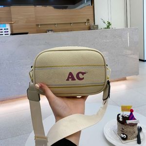 مصمم حقيبة يد كلاسيكية جديدة C Home Women's Camera Bag Fashion حقيبة مربعة صغيرة واحدة