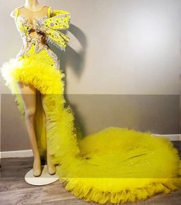 2024 Plus Size Aso Ebi Prom Dresses for Black Women Promdress Mermaid Yellow Side Split Sheer Neck Pleated Ruffles Beaded Tassel Lace Birthday Engagement Gowns AM997