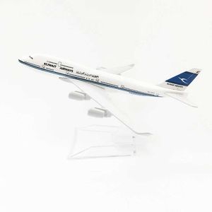 Aircraft Modle Kuwait Airways B747 Alloy Material Simulation Static Names Toy Display Collection Souvenir Decoration S2452204