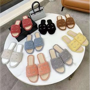 Furry Pearl Designer Fur Slippers Winter Warm Wool Slides Women Mules Interlocking Ladies 18f