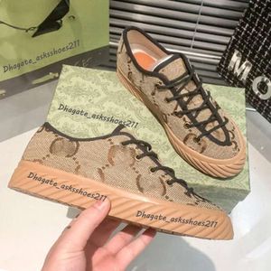 Designer Women Casual Shoes Italy Low-Cut 1977 High Top Letter Högkvalitativ GGIIES Sko Sneaker Beige Ebony Canvas Tennis Shoe Luxury Fabric Trims 35-45 Ny