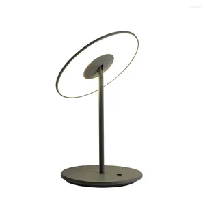 Tischlampen Temar Moderne Lampe Einfacher kreativer Design Schreibtisch LED -LED Dekorativ für Foyer Wohnzimmer Büro Bett