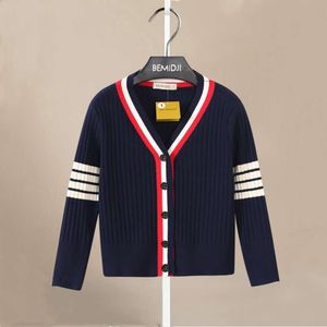 아기 소년 니트 카디건 가을 겨울 어린이 V- 넥 케이블 스웨터 재킷 어린이 패션 영국 의류 니트 코트 L2405