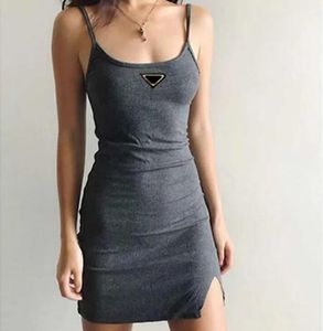 Nowa kobieta ubrania odzieżowe sukienki Summer Sukienka damska Kamisole spódnica w Slim Style z Bieg Designer Lady Sexy sukienki