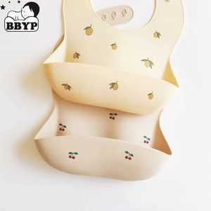 Bibs burp panni impermeabili bavaglini morbidi silicone per bambino che nutri bavaglini forniture per bambini solido nutrizione limone stampato da ragazza ciliegia burp vestiti d240522