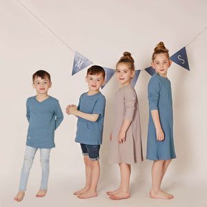Bambini in tessuto confortevole a maniche lunghe unisex per bambini 2 pcs set di pantaloni a coste abiti da famiglia baby boy e ragazze l2405