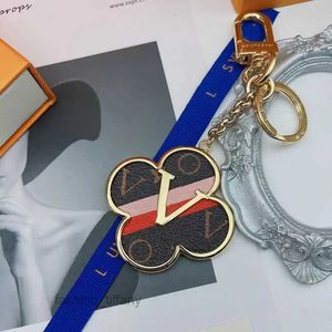 Keychain de designer para mulheres keower keower de ouro que combina com pingente de carros de cartas de cartas de moda cartas de marca Chain Chain personalizado criativo com caixa -7
