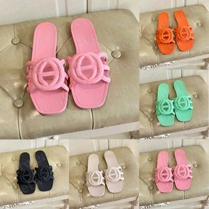 Designer Sandaler Släppande gummibilder Sandal Kvinnor Slippare Pink Pale Fashion Ladies Summer Beach Flat Heel Slipper Outdoor Flip Flops Womens Shoes