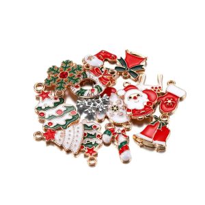 10x Emalj julgrandekor Santa Claus Wreath Snowman Mönster Xmas Pendant Halsband örhängen