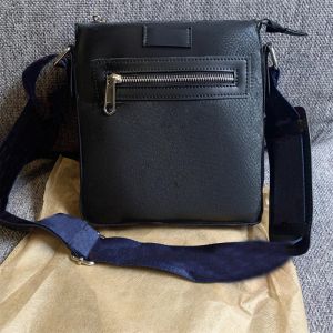 Neue Männer Crossbody -Umhängetaschen Stile verschiedene Größen Handtasche Luxurys Designer Taschen Pochette Mehrere Taschen Fashion Messenger Bag Sale Hot