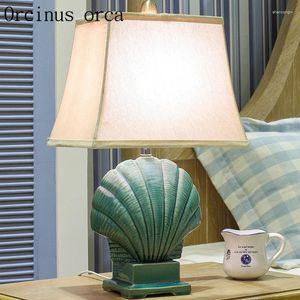 Lampade da tavolo Lampada ceramica blu Mediterranea Camera da letto Modern Garden Creative Shell