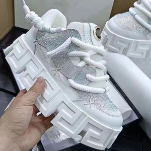 Designer Men's Lace-up Casual Shoes Greca Labyrinth Chunky Sneakers Thick-soled motif Round Toe Multicolor Platform Double adhesive tape crystal Trainers 5.22 04
