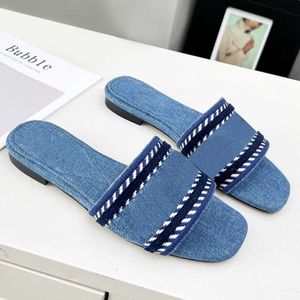 Designer Blue Denim Slides Frauen Pantoffeln Sommer Sandalen Leinwand Flat Slipper House Pool Komfort Folie Strandschuh mit Box 571