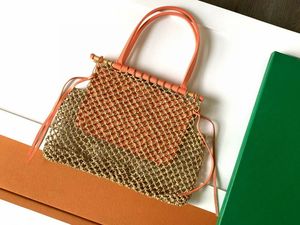 고품질 디자이너 Aligre Raffia Beach Bags Y 라인 패턴 가죽 스티칭 밀짚 아웃 핸드백 수제 여름 새로운 여행 어깨 가방 여성 패션 가방