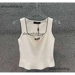 Women Clothes T Shirt Designer Women Sexy Halter Top Party Leisure Crop Miumiuss Tshirt Embroidered Tank Top Spring Summer Backless High Quality Shirt 276