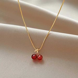 Pendant Necklaces Stainless Steel Wine Red Cherry Gold Pendant Necklace Womens Personalized Fashion Necklace Wedding Jewelry Birthday Gif d240531