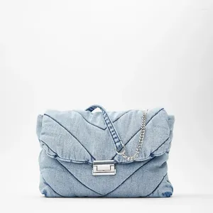 BASS FASHION DENIM DONNE SACCHE DESIGNO DESIGNER BLU BLU BLUS BLUSSIZE GOVERSIZE CRODDO CROSCIO GRANDE PUNSAGGIO FEMMINA FEMMINA BIG PURSE 2024