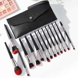 Pincéis de maquiagem Banfi 14 peças Cabelo vermelho preto Manuseda de madeira escova de sombra para olhos cosméticos Conjunto de sopa de escova de cosméticos profissional PU Saco profissional Q240522