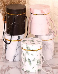 Caixa de flores redonda Vaso de balde de abraço de flores de rosa com tampa apresenta uma caixa de embalagem de presente decoração para festa de casamento DIY Supply9481474