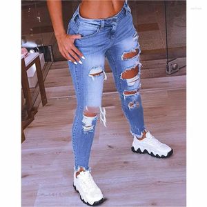 Frauen Jeans 2024 Sommer Frauen Freizeit im Freien mit niedrigem Taisten hüft schlank weibliche Knöchelhose Modelle Modische Solid Lady Ripped Stretch